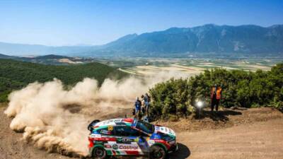 Yunanistan’da koşulan Akropol Rallisi’ni Junior WRC ve WRC3 klasmanlarında birinci