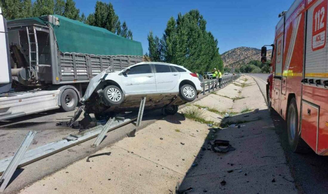 Kahramanmaraş’ta 3 ayrı noktada meydana gelen trafik kazasında 8 kişi
