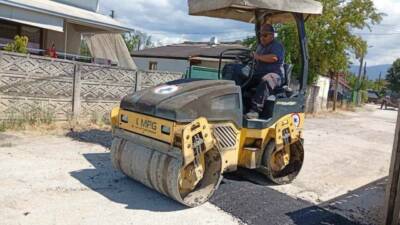 DÜZCE (İHA) – Düzce Belediyesi Fen İşleri Müdürlüğü ekipleri yağışlar