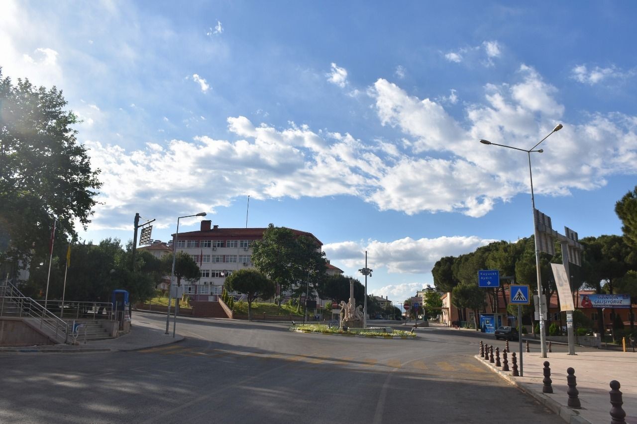 Hava sıcaklıklarının mevsim normallerinin üzerine çıkması üzerine çağrı yapan Karacasu
