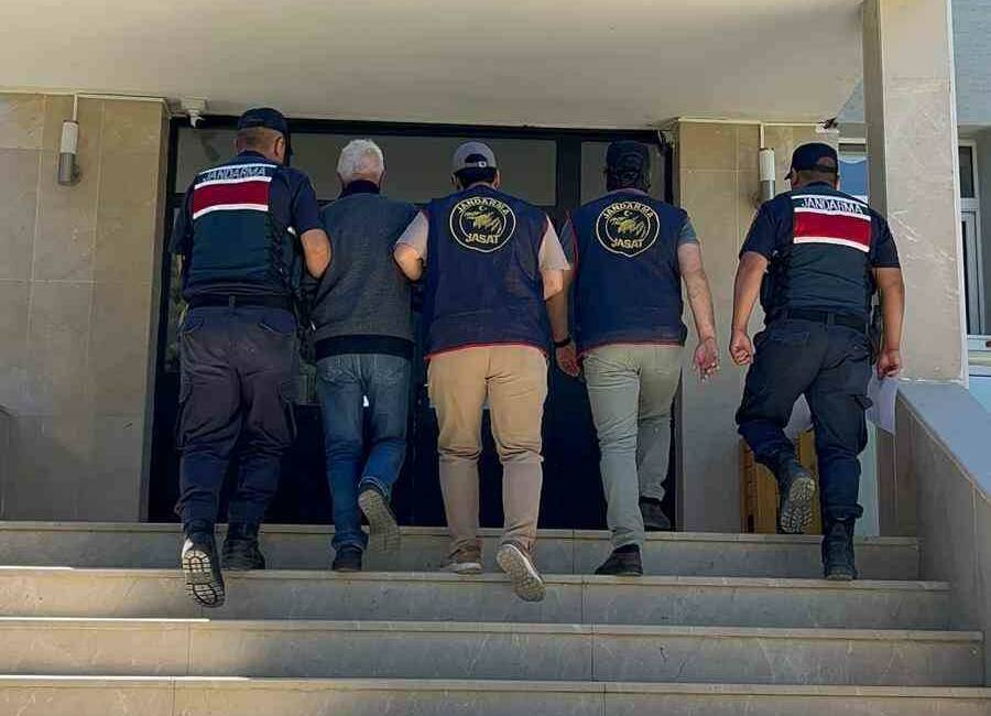 Bilecik’te bir kişiyi öldürerek olay yerinden kaçan şahıs kendi kendini