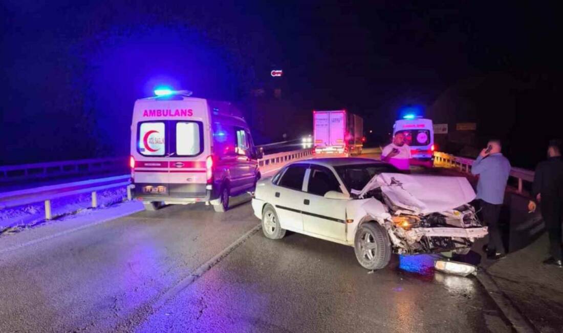 Kırıkkale’de iki otomobilin çarpıştığı kazada 4 kişi yaralandı. Kaza, Kırıkkale-Ankara