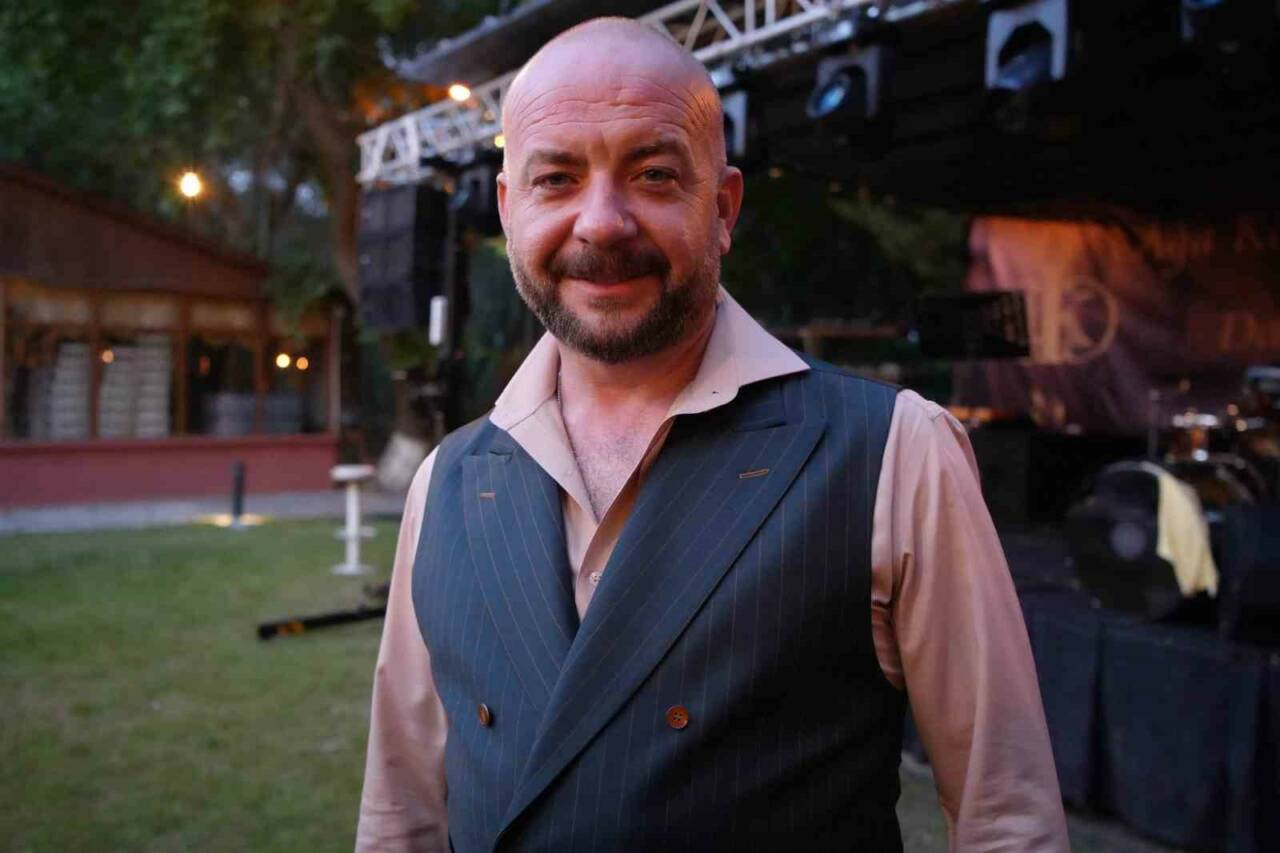 Kırkpınar Ağası Ufuk Özünlü, kıyafetine yoğun ilgi olduğunu belirterek, “Bir