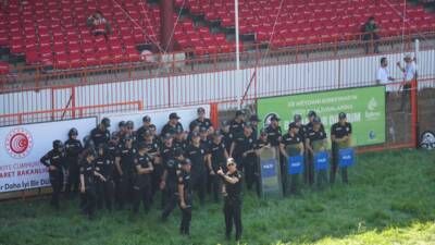 EDİRNE (AA) – Edirne’deki 664. Kırkpınar Yağlı Güreşleri’nde huzur ve