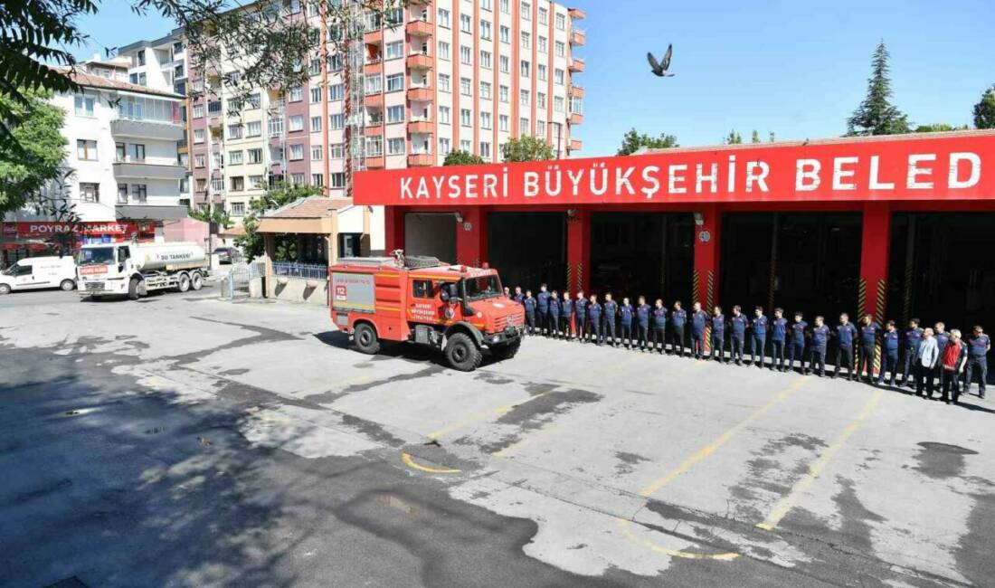 Manisa ve İzmir’deki yangın bölgelerinde çalışmalarını tamamlayan Kayseri Büyükşehir Belediyesi