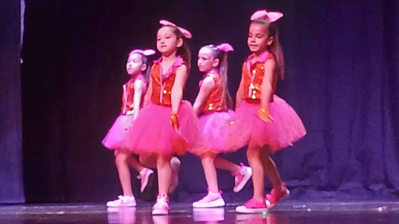 Mersin’de yıl boyunca eğitim alan çocuklar ve gençler, düzenlenen yıl