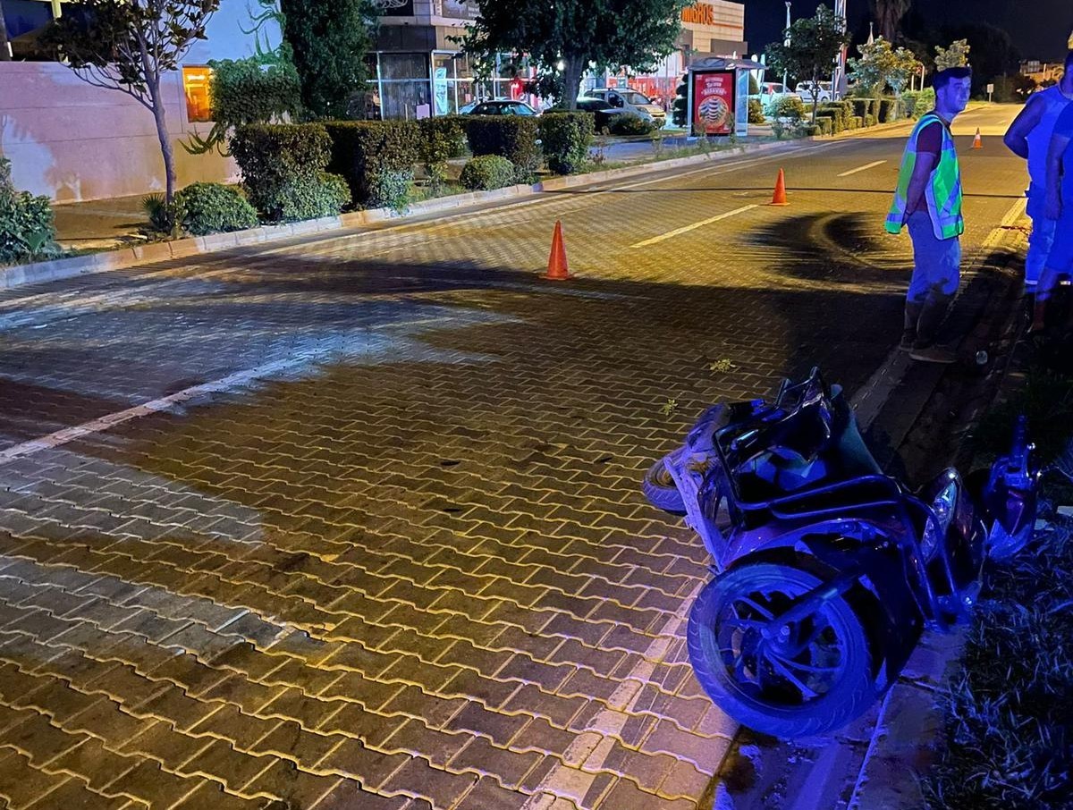Muğla’nın Marmaris ilçesinde motosikleti ile kaza yapan 17 yaşındaki Arda