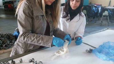 Dünyanın ilk kadın deri profesörü olan ve deri teknolojileri alanında