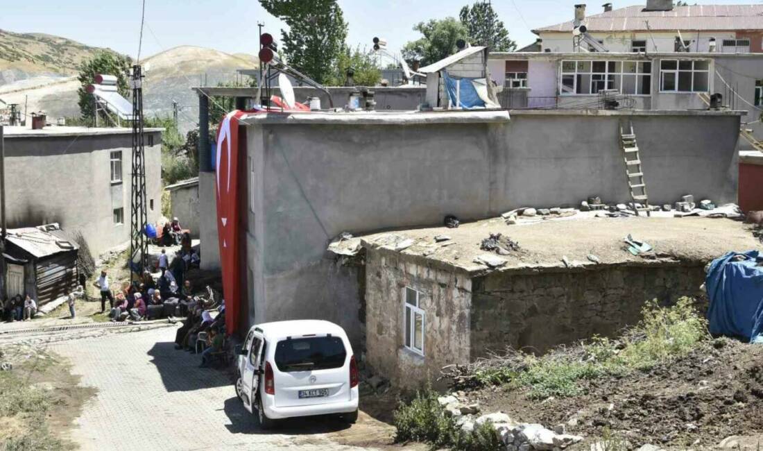 Pençe-Kilit Harekâtı bölgesinde yürütülen operasyon sırasında metan gazından şehit düşen