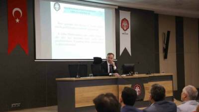 Niğde Valiliği Hüdavent Hatun Toplantı Salonu’nda, Bağımlılıkla Mücadele İl Koordinasyon