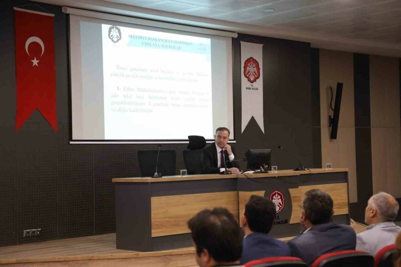Niğde Valiliği Hüdavent Hatun Toplantı Salonu’nda, Bağımlılıkla Mücadele İl Koordinasyon