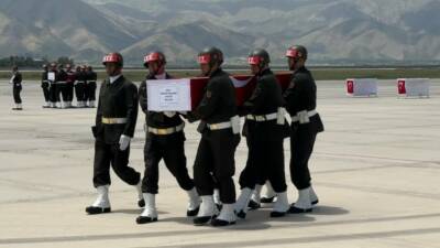 Pençe-Kilit Harekat bölgesindeki bir mağarada arama-tarama faaliyeti sırasında metan gazına