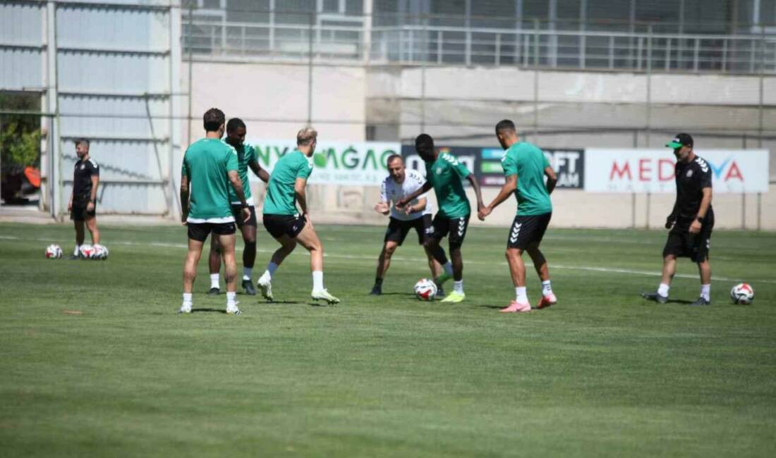 Konyaspor Teknik Direktörü Recep Uçar, iyi şekilde hazırlanıp, sezona iyi