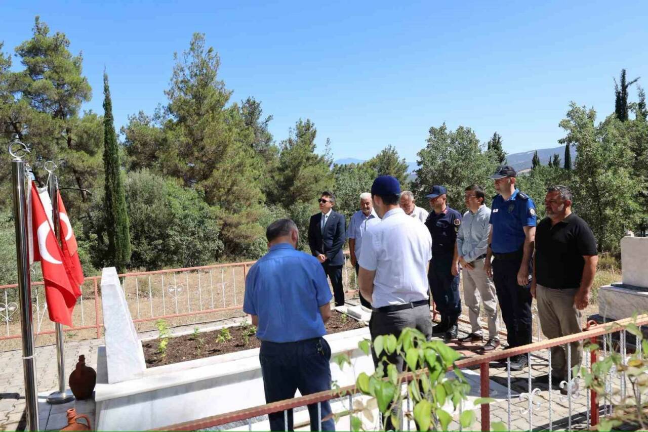 Aydın’ın Karacasu ilçesine bağlı Esençay Mahallesi’nde Şehit Uzman Jandarma IV.
