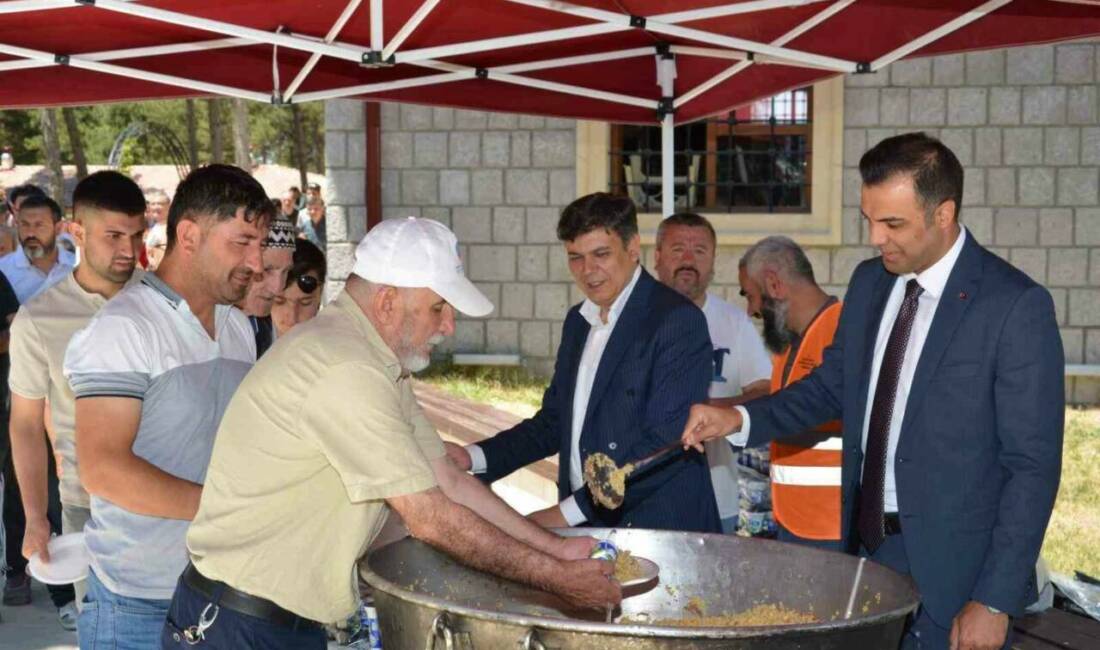Bilecik’in Söğüt ilçesinde yüzyıllardır süregelen geleneklerden biri olan “Şifalı Pilav”
