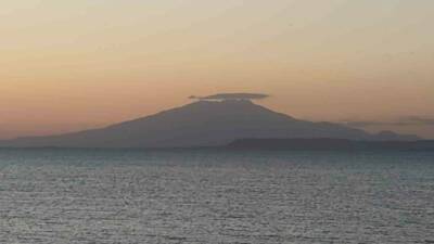 Bitlis’in Adilcevaz ilçesi sınırlarında bulunan Türkiye’nin üçüncü yüksek dağı olan