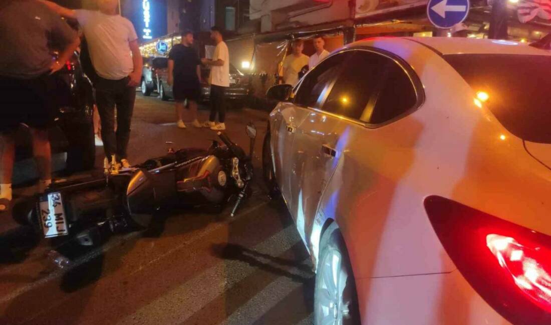 Tekirdağ’ın Süleymanpaşa ilçesinde motosiklet ile otomobilin çarpışması sonucu meydana gelen