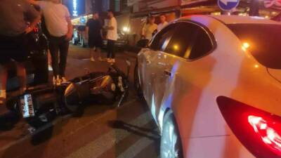 Tekirdağ’ın Süleymanpaşa ilçesinde motosiklet ile otomobilin çarpışması sonucu meydana gelen