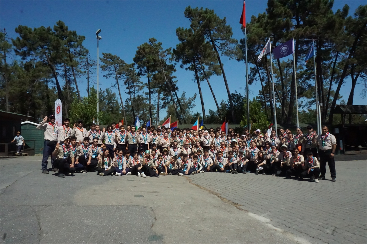 İSTANBUL (AA) – Türk İzci Toyu’nun açılış seremonisi, 22 ülkeden