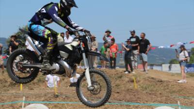 KOCAELİ (AA) – Türkiye Süper Enduro Şampiyonası’nın 2. ayağı, Kocaeli’nin