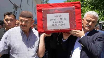 İstanbul’da geçirdiği trafik kazasında hayatını kaybeden 24 yaşındaki Jandarma Astsubay