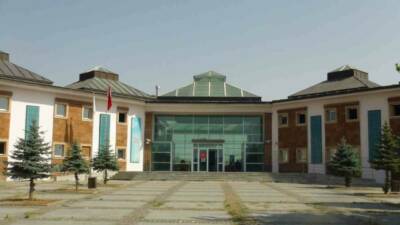 Bitlis’in Ahlat ilçesinde bulunan Ahlat Müzesi, bakım, onarım, teşhir ve