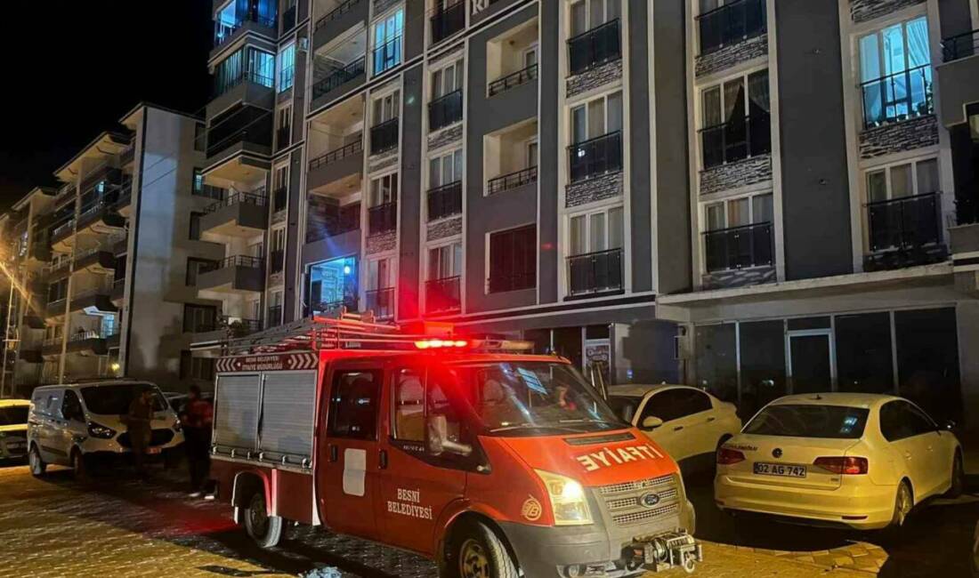 Adıyaman’ın Besni ilçesinde bir apartmanda çıkan gaz kokusu paniğe neden