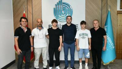 Başiskele Belediye Başkanı Yasin Özlü, sporda Kocaeli’nin gururu olan başarılı