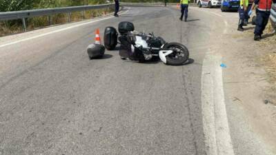 Bursa’nın İnegöl ilçesinde meydana gelen kazada kontrolden çıkan motosiklet, devrilerek