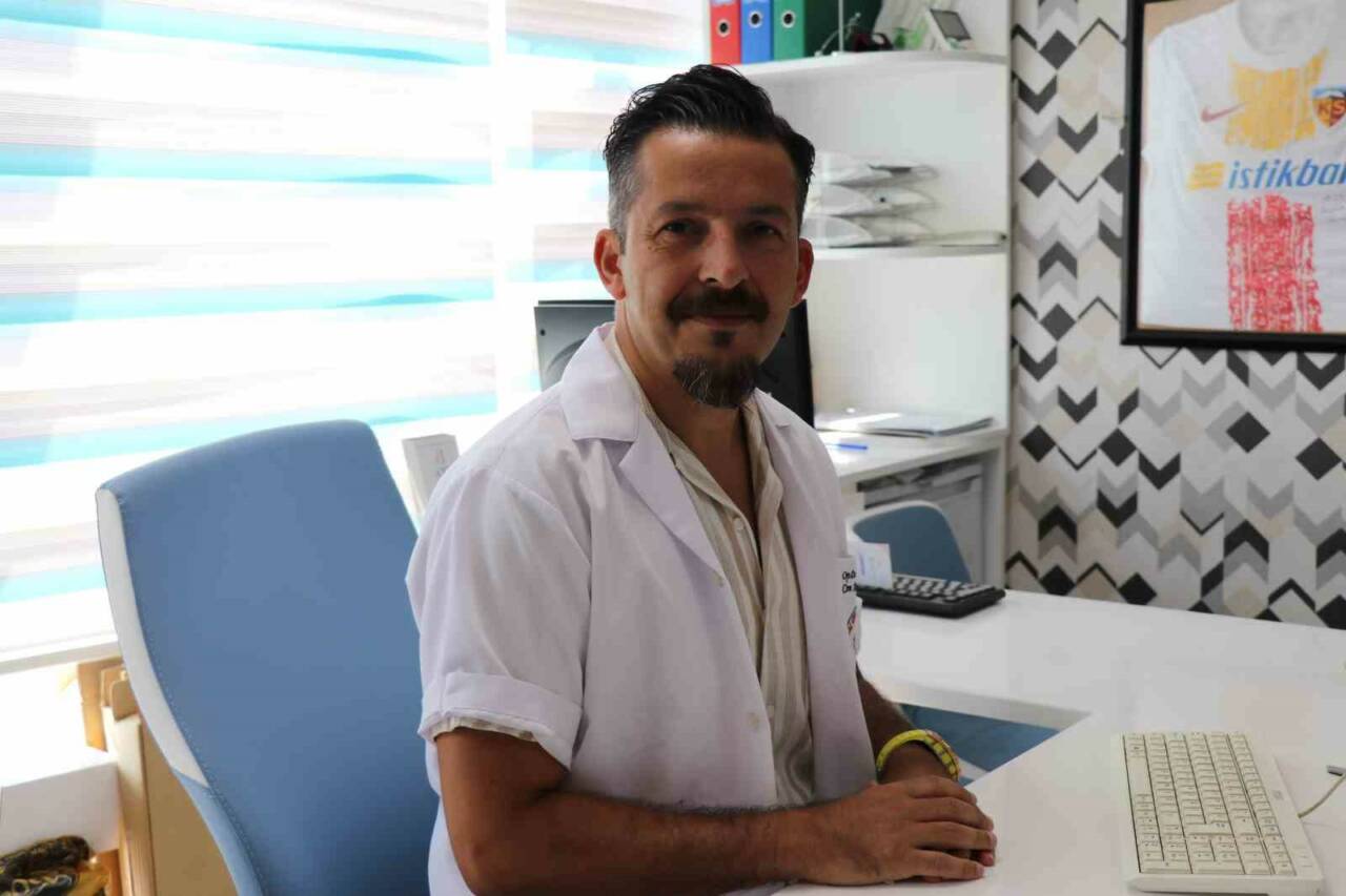 Büyüme çağındaki çocuklarda eklem ağrılarının arkasında ciddi hastalıkların olabileceğini belirten