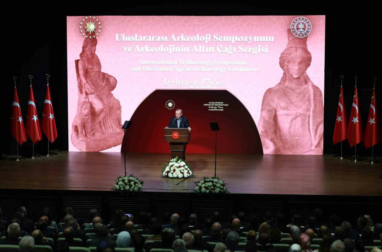 Cumhurbaşkanı Recep Tayyip Erdoğan, “Hem gönül coğrafyamızda hem de dünyanın