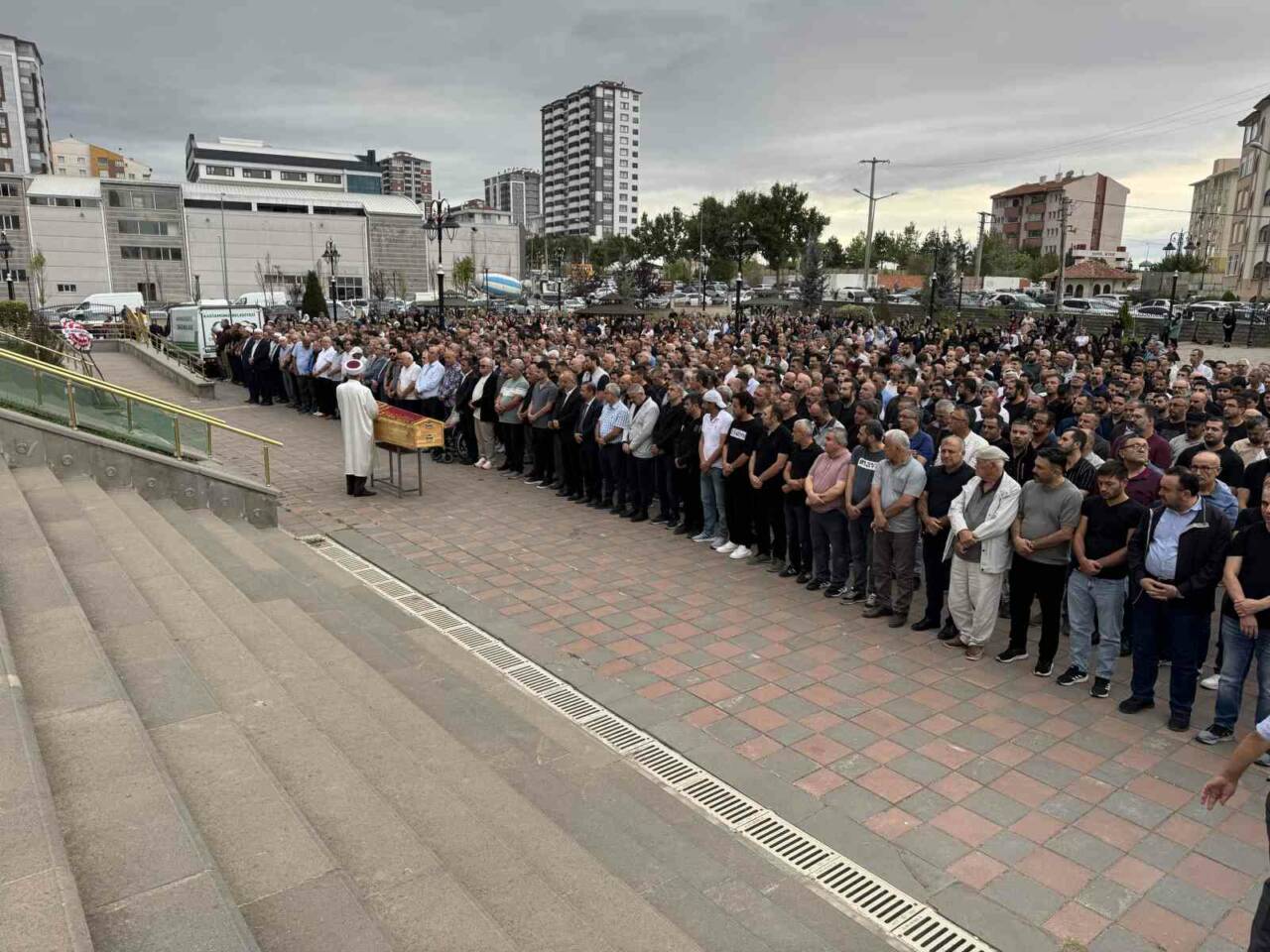 Kastamonu’da yolun karşısına geçmek isterken otomobilin çarpması neticesinde hayatını kaybeden
