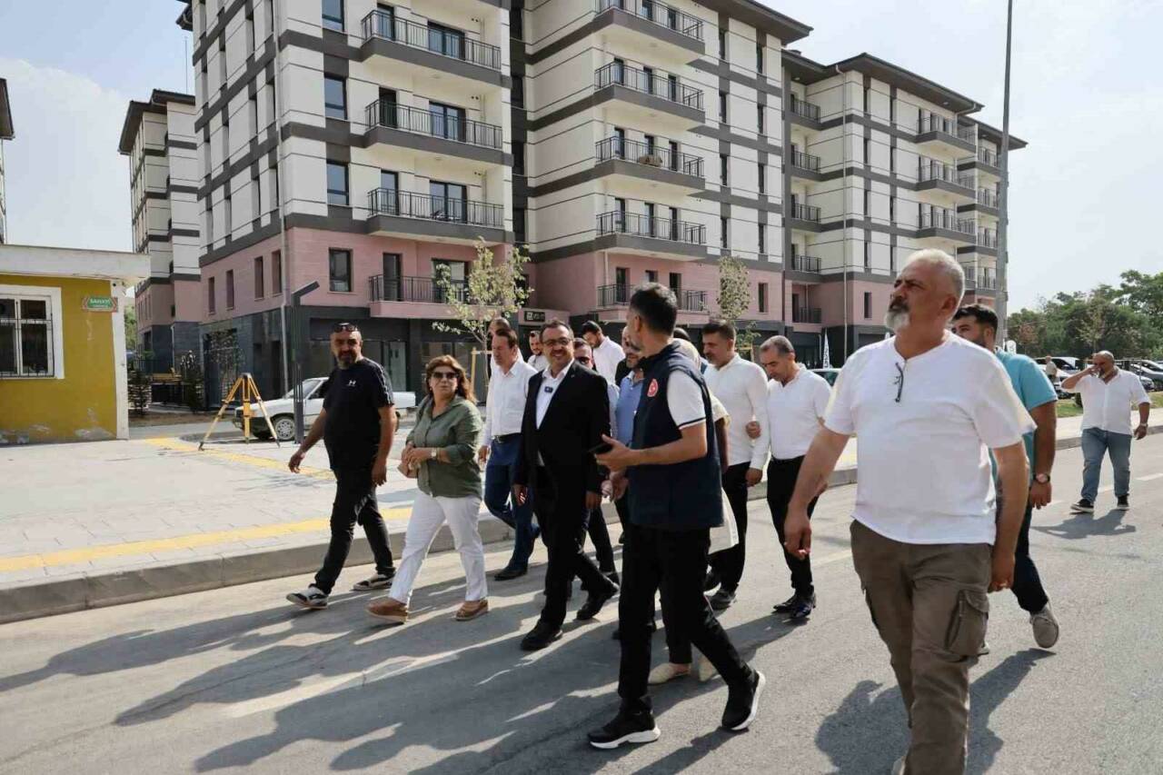 AK Parti Malatya İl Başkanı Ali Bakan, Çavuşoğlu ve Şehitfevzi