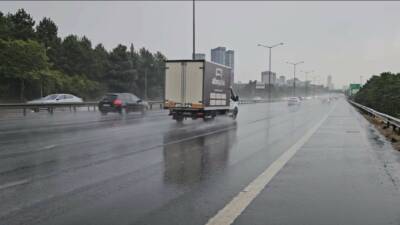 Meteorolojinin dün Marmara Bölgesi için yaptığı gök gürültülü sağanak uyarılarının