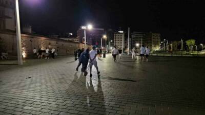 Meteoroloji Genel Müdürlüğü’nün gök gürültülü sağanak yağış uyarısı yaptığı İstanbul’da