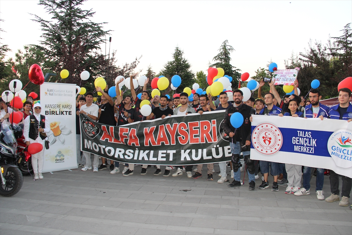 KAYSERİ (AA) – Kayseri’de motosiklet grubu, kanser hastası çocuklar için
