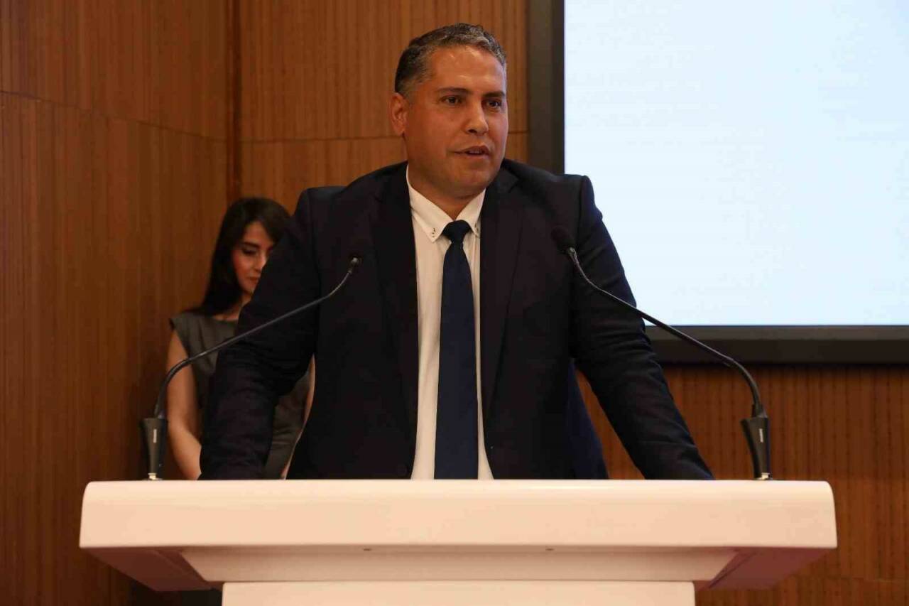 Manisa İl Tarım ve Orman Müdürlüğü görevine atanan Mehmet Karayılan,