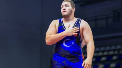 - Türk sporcular, şampiyonayı 1 gümüş ve 3 bronz madalyayla