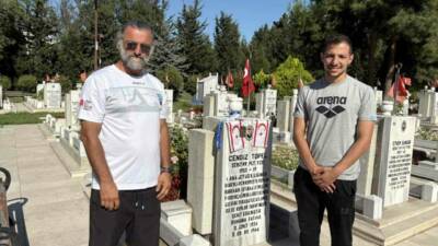 37. Boğaziçi Kıtalararası Yüzme Yarışı’nda şampiyon olan milli yüzücü Doğukan