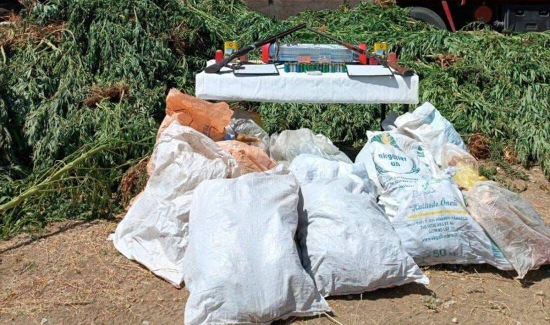 MUĞLA (AA) – Muğla’nın Köyceğiz ilçesinde, uyuşturucu ve tarihi eser
