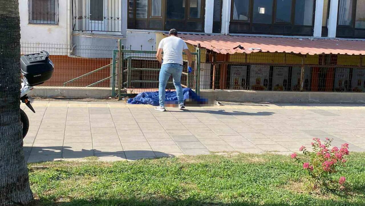 Mersin’in Erdemli ilçesinde sahile yakın noktada yürüyüş yolunda 37 yaşındaki