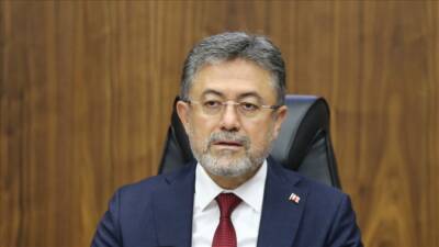 Bakan Yumaklı, orman yangınları konusunda vatandaşlara uyarıda bulunarak, "Bu cuma