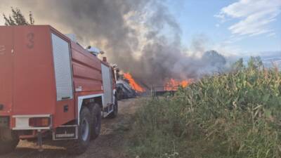 TOKAT (AA) – Tokat’ta kumaş deposunda çıkan yangına itfaiye ekipleri
