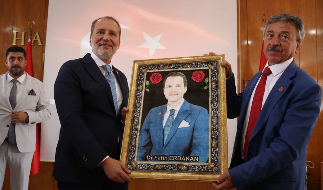 - "Bugün Türkiye'de 14 milyon işsiz var. Emekli, çiftçi, küçük
