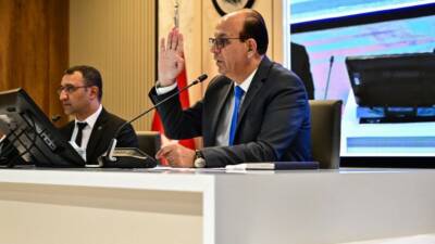 Yeşilyurt Belediye Meclisi, Yeşilyurt Belediye Başkanı Prof. Dr. İlhan Geçit