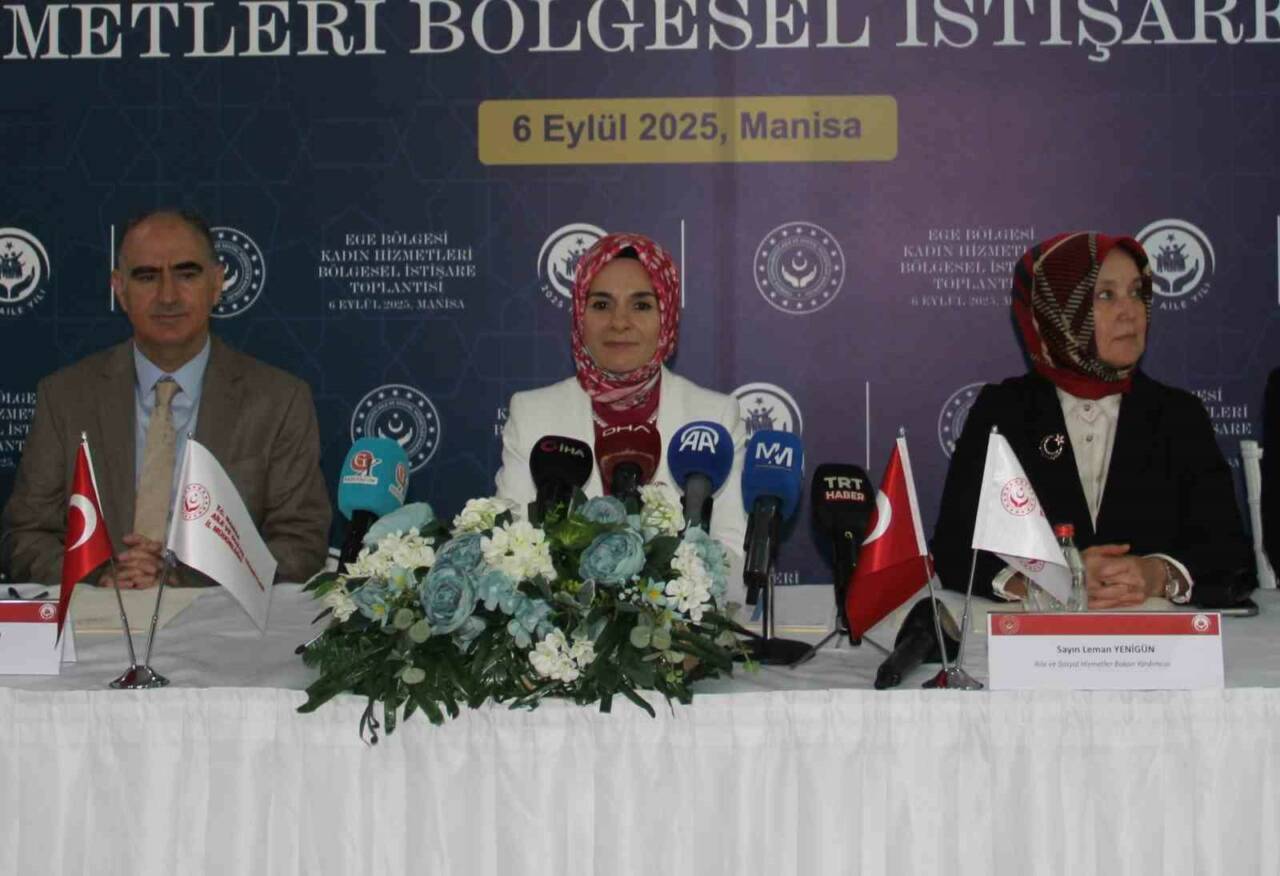 Aile ve Sosyal Hizmetler Bakanı Mahinur Özdemir Göktaş, kadına şiddetle