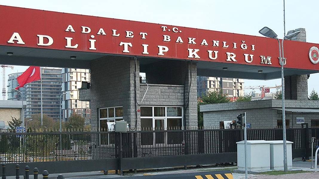 İstanbul’da yürütülen uyuşturucu soruşturması kapsamında Adli Tıp Kurumu’na sevk edilen