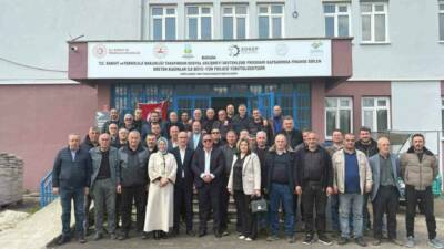 Balıkesir’in Manyas ilçesinde AK Parti İlçe Teşkilatı tarafından düzenlenen kahvaltılı