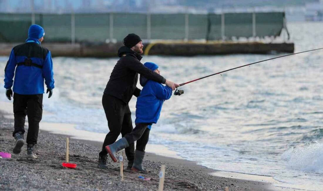 Aliağa Belediyesi’nin, amatör olta balıkçılığını tanıtmak, sürdürülebilir avcılık anlayışını yaygınlaştırmak