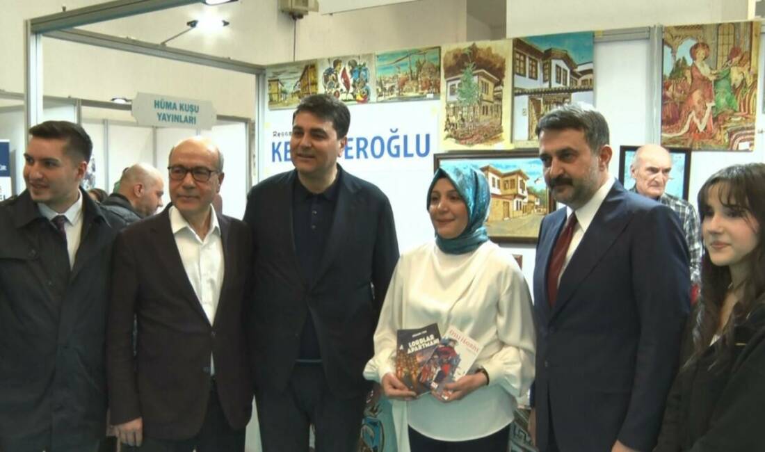 Ankara Kitap Fuarı, yüzlerce yayınevi ve yazarı kitapseverlerle buluştururken, askıda